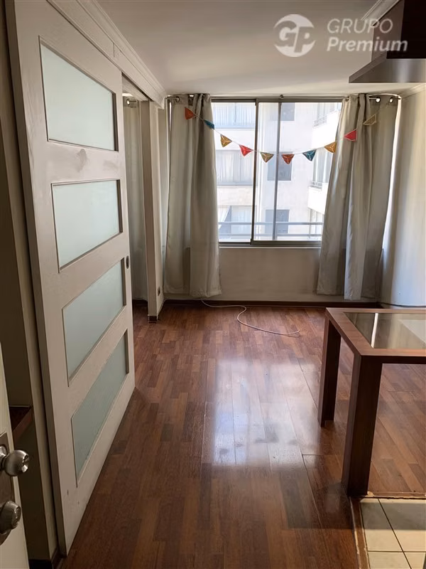 Muy Cogedor Departamento de 1 dorm.y 1B.en venta en Santiago