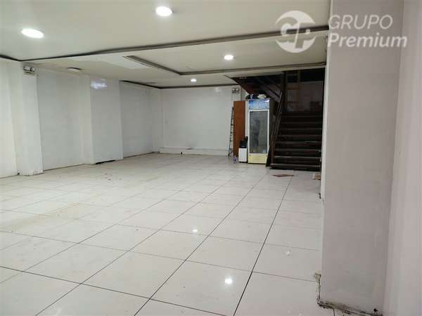 LOCAL COMERCIAL EN ARRIENDO ESTACION CENTRAL
