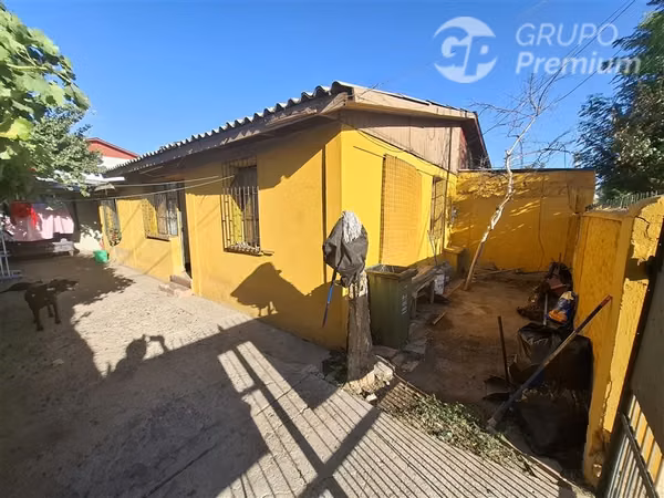 Casa en venta de 3D 2B 2E en Renca, secor ILLANES (DuocUC)