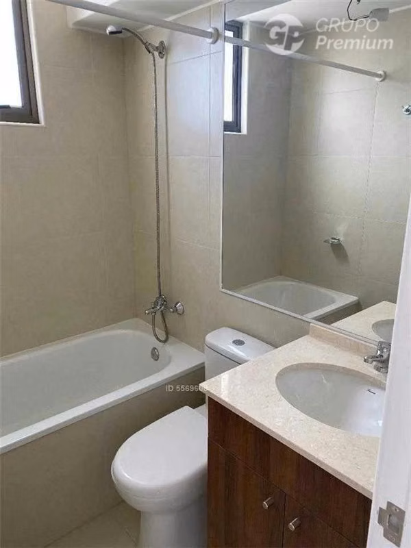 Depto en Venta 2D 1B Independencia Metro Hospital