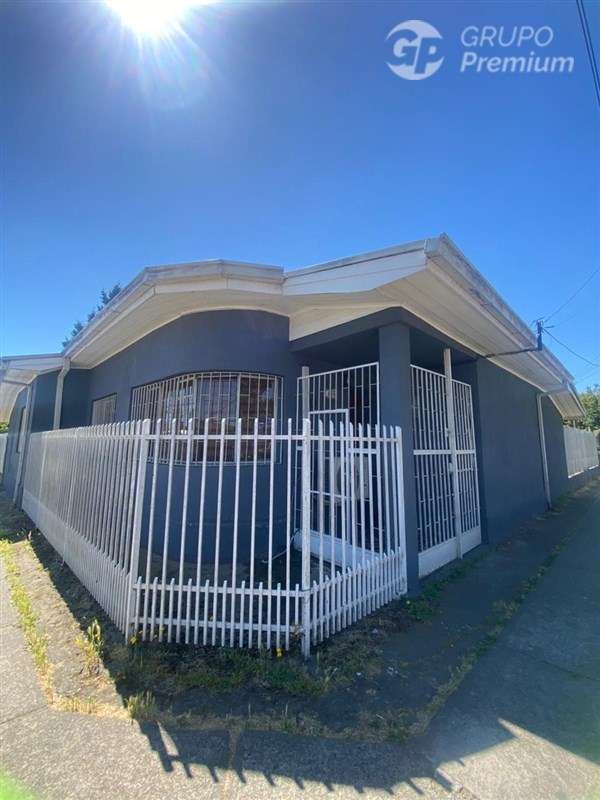 Casa en venta de 4 dorm. en Chillán Viejo