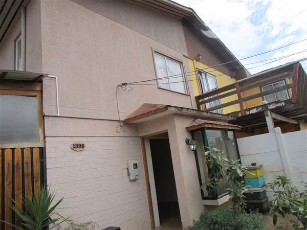 Casa en venta de 3 dorm. en Villa Alemana