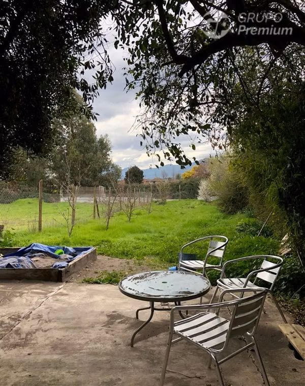 Casa en venta de 3 dorm. en Santa Cruz