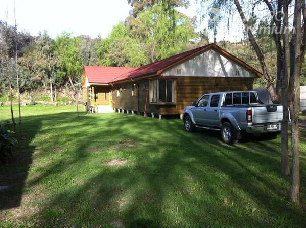 Parcela en venta 5900 mt2 terreno y 196 mt2 de constr. util