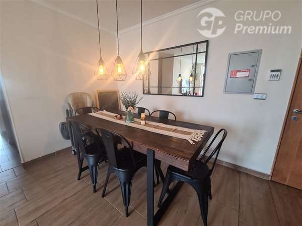 Departamento en venta en La Cisterna 2d 2b estac. y bodega