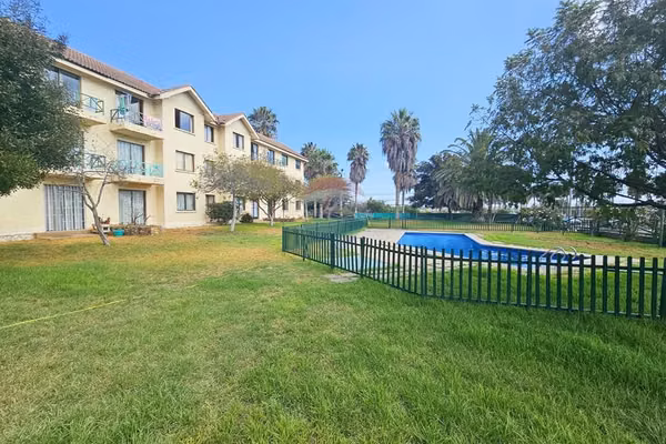 ¡tu hogar ideal en coquimbo con jardín y piscina!