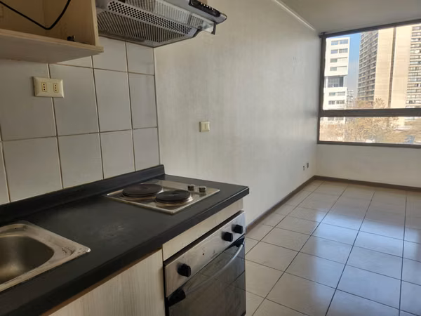Arriendo Home Estudio / 50% DCTO / ESTACION CENTRAL
