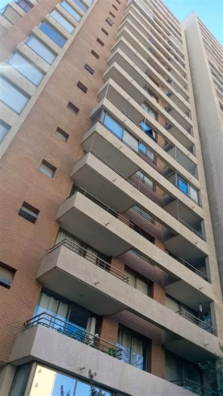 Departamento en venta 2 dorm, Estac. y Bodega Avda.Irarraza