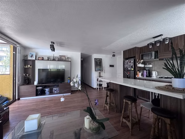 Amplio departamento remodelado en venta de 3 dorm. en Ñuñoa