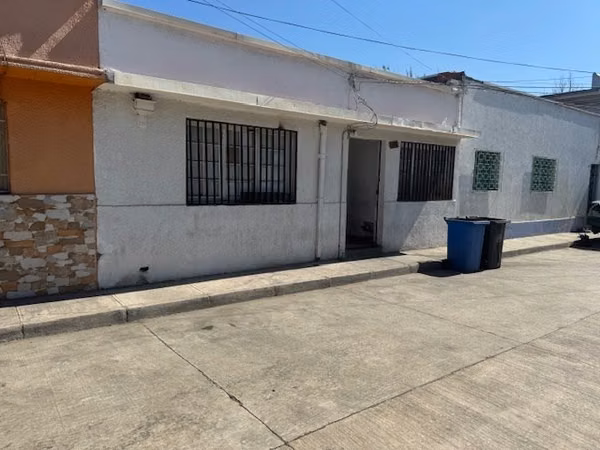 Oportunidad Casa en venta de 10 dorm. en Quinta Normal