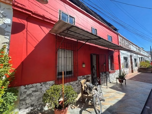 Casa en venta de 8 dorm. en Estación Central