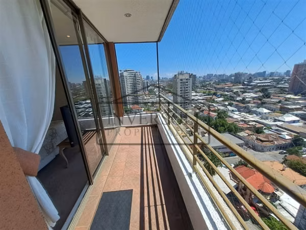 Departamento en venta de 2 dorm. en Recoleta