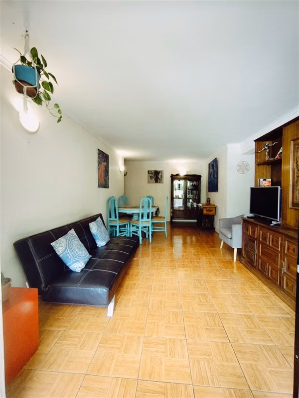 Departamento en venta de 3 dorm. en Ñuñoa, sector tranquilo