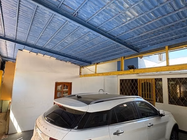 Casa en arriendo de 4 dorm. en San Miguel