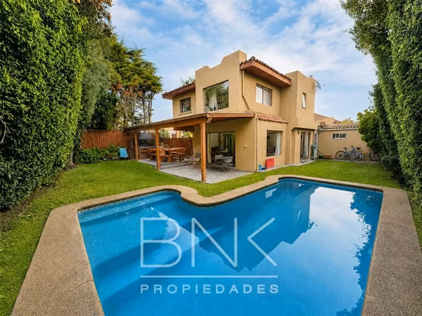 Casa Condominio venta 4 dormitorio Julia Bernstein/Larrain