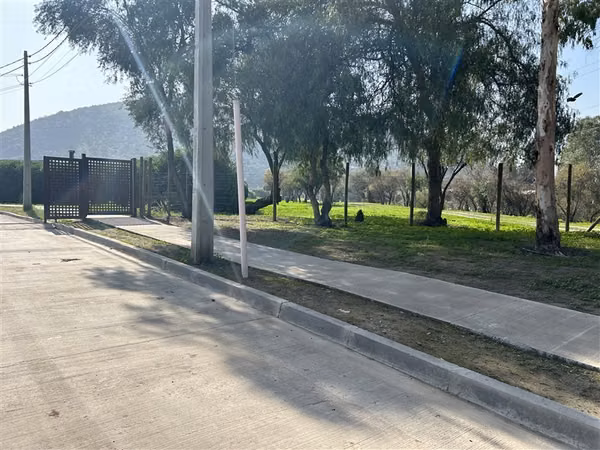 Sitio en venta en Colina