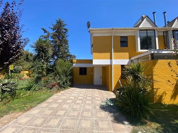 Hermosa Casa en Condominio Los Jardines de Linderos