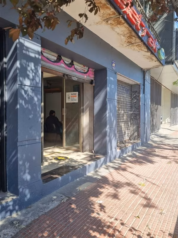 Local Comercial en arriendo en La Cisterna