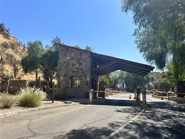 Sitio en venta en Colina urbanizado en Brisas de Chicureo