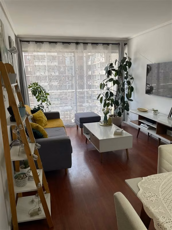 Departamento venta de 3 dorm. 2 baños, estacionamiento, bod.