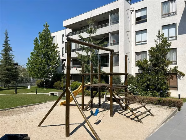 Departamento en venta de 2 dorm. en Peñalolén