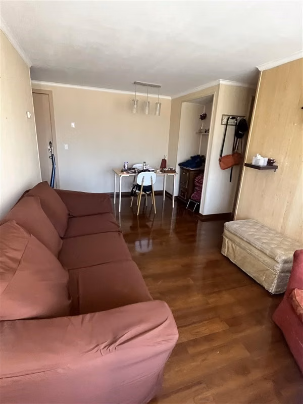 Departamento en venta de 3 dorm. Metro Baquedano