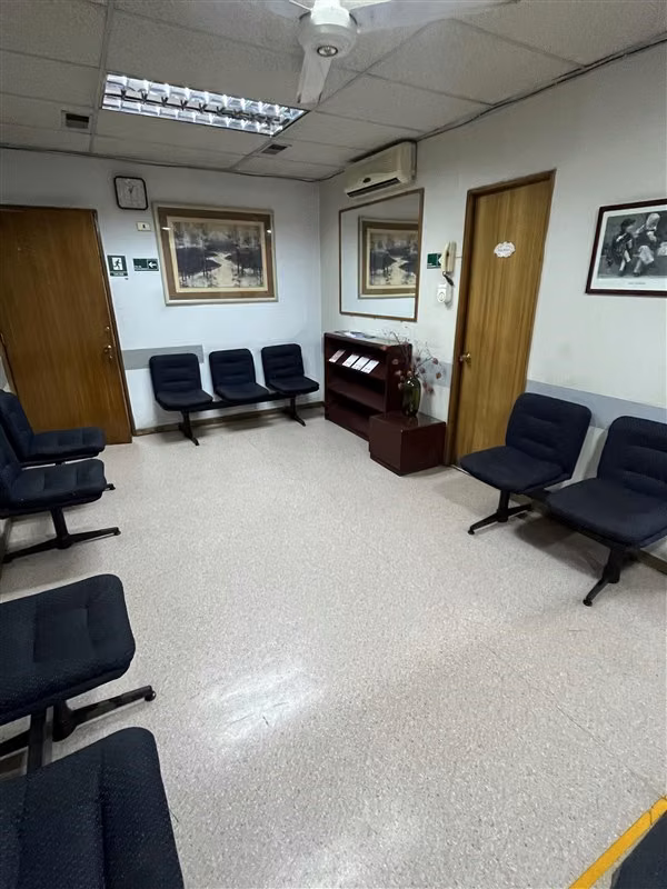 Oficina en venta cercana a metro Pedro de valdivia