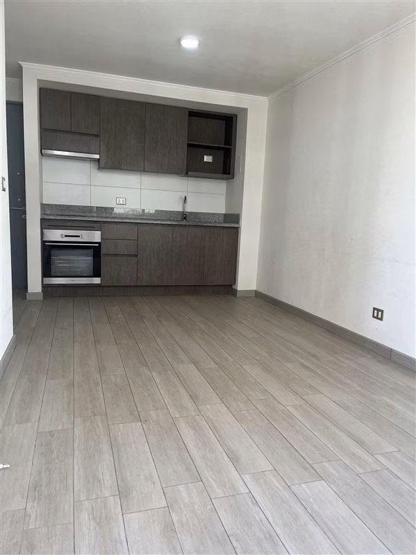 Departamento venta de 2 dorm. La Cisterna, metro Lo Ovalle