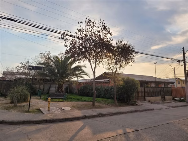 Venta Casa Esquina Sector Tranquilo y Privado La Florida 3D