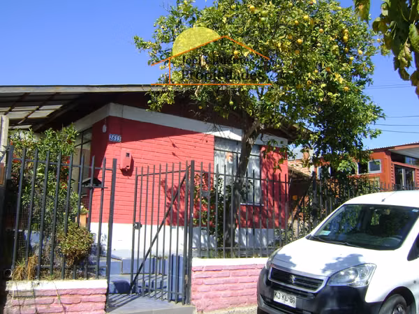 Casa 1 piso, amplia, sólida, terreno 250 mts2. Cod- 2406