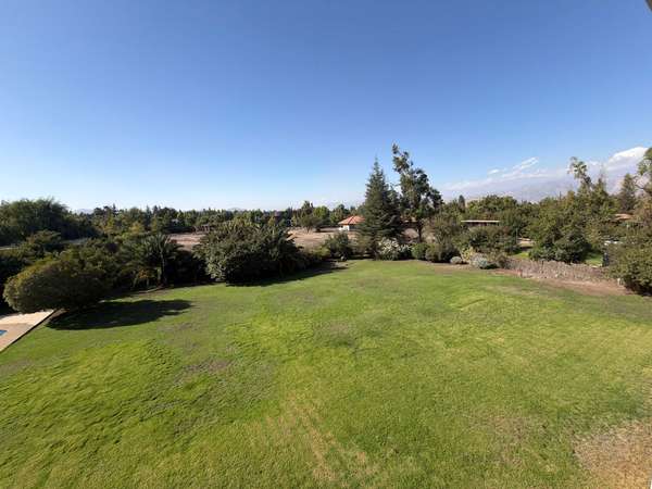 ARRIENDO CHICUREO (153652)