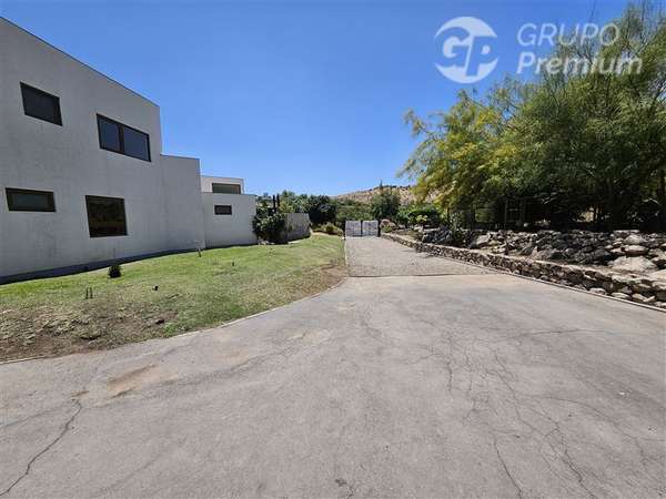 Casa en venta en Colina Hacienda Chacabuco