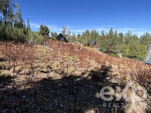 Sitio en venta Farellones con aptitud comercial