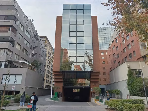 Oficina en venta mejor sector las Condes metro Tobalaba PPW
