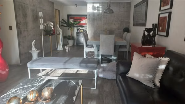 Impecable,comodo,acogedor,3 dorm baños,2 estac. Metro MLA