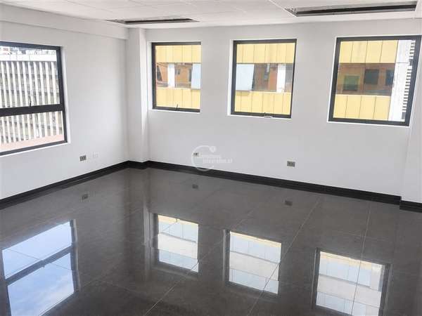 Oficina en venta en Providencia