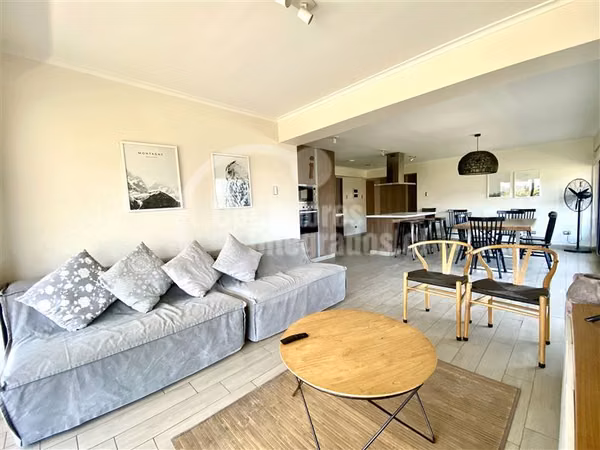 Departamento en venta de 4 dorm. en Las Condes