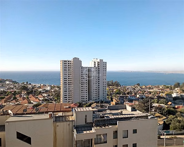 Departamento en venta de 3 dorm. en Concón