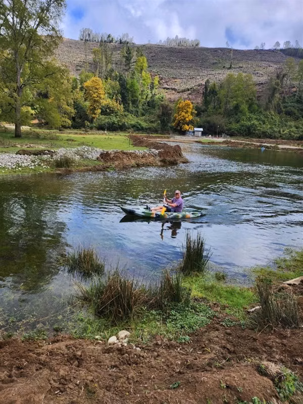 8 Parcelas con Rio, Laguna, Luz y Agua de Vertiente