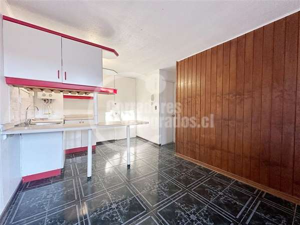 Oportunidad! 2 Dormitorios, 2 Baños, Santiago
