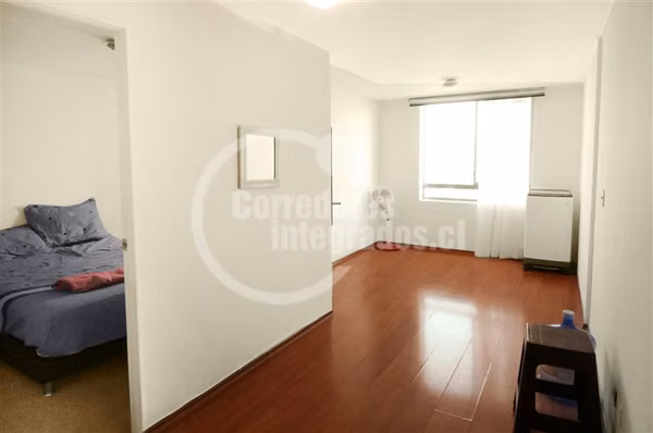 Cómodo departamento a pasos de metro Vicente Valdes