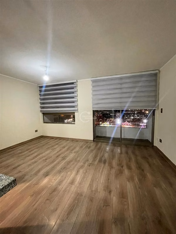 Departamento en venta de 1 dorm. en Estación Central