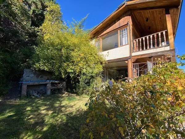 Casa en venta de 5 dorm. en Lo Barnechea