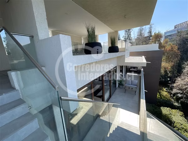 Departamento penthouse duplex, Venta 2 Dorm. en Lo Barnechea