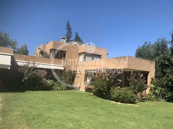 Casa en venta de 4 dormitorios en Lo Barnechea