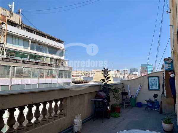 Oficina en venta en Santiago, 5 privados, sala reuniones