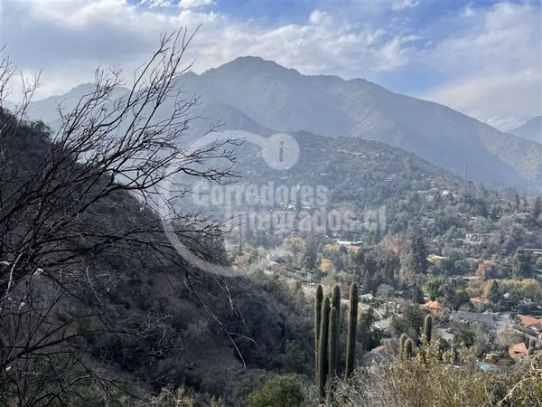 Sitio en venta en Lo Barnechea
