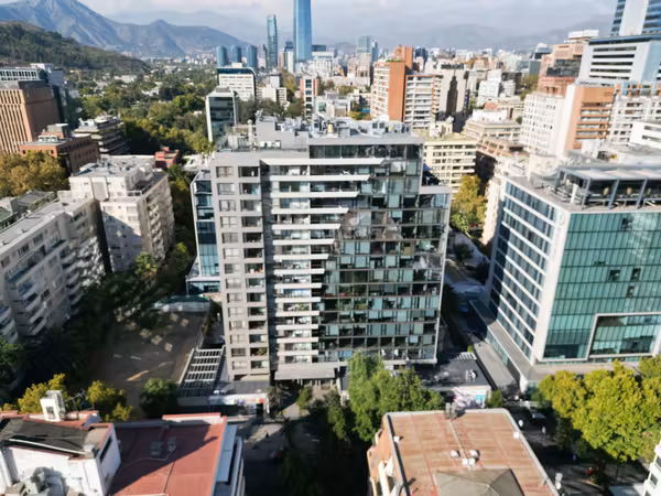 GRAN OFICINA  EQUIPADA A PASOS DE METRO