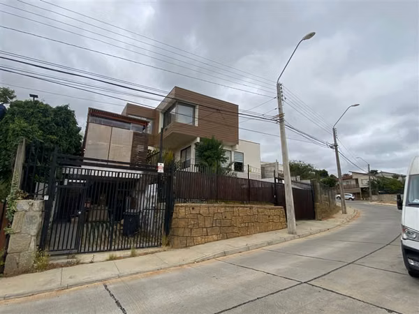 Casa en venta calle Del Nogal de 3 dorm. en Quilpué