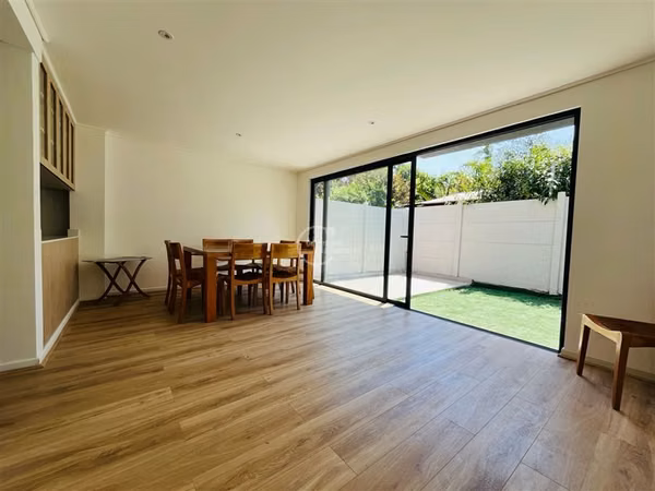 Venta casa Nueva Townhouse de 3D 3B La Reina cerca metro